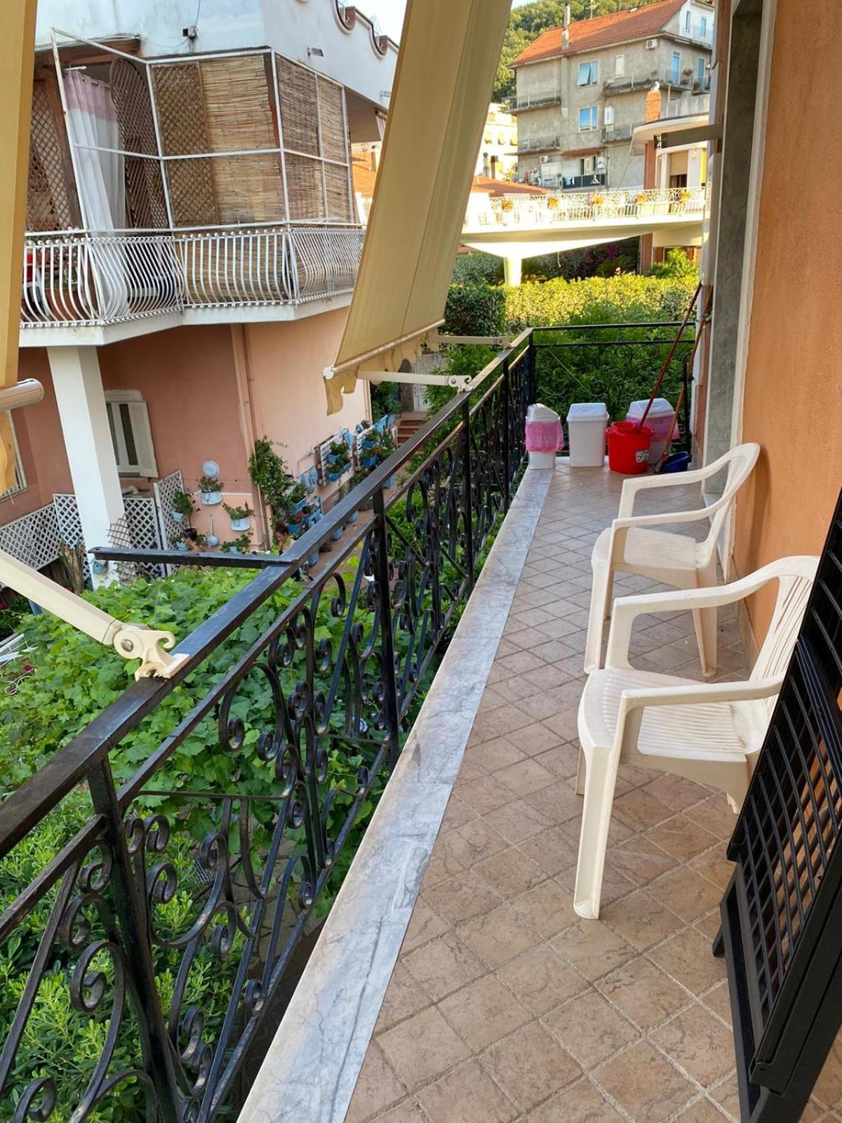 La Bouganville Holiday House Agropoli Esterno foto