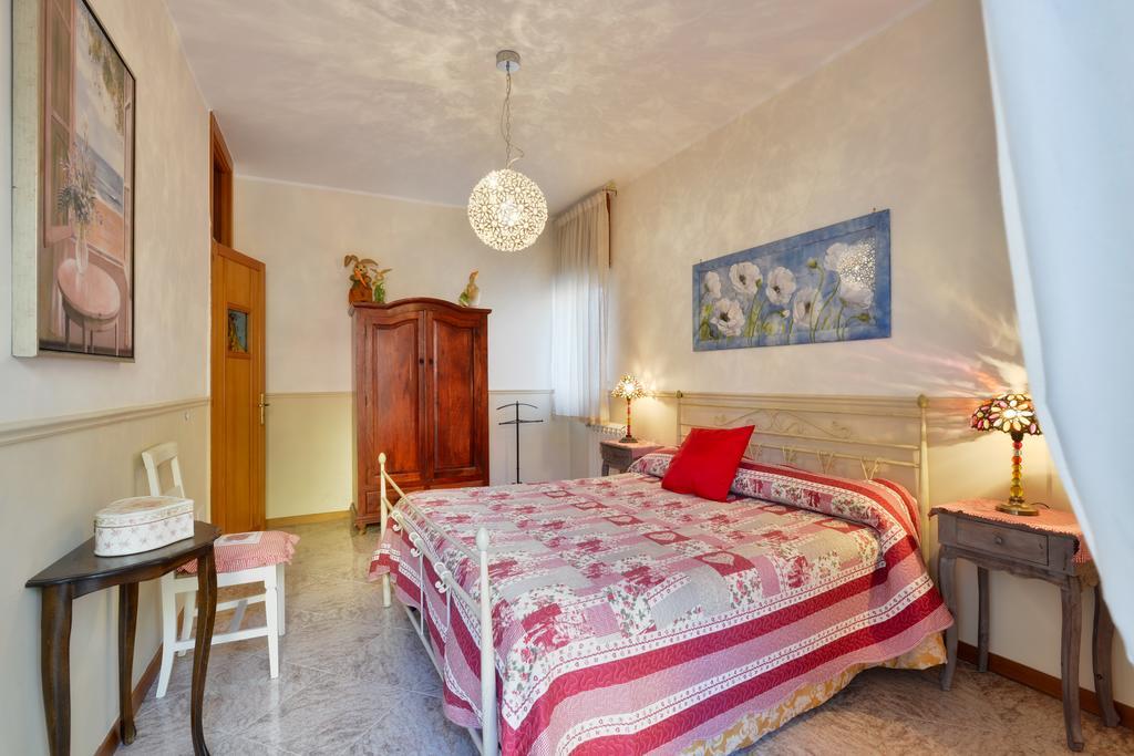 La Bouganville Holiday House Agropoli Esterno foto